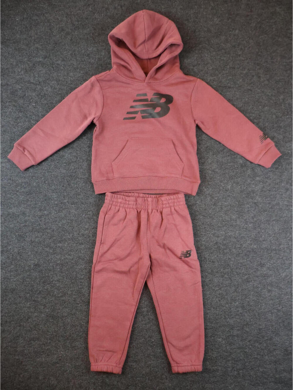 New Balance Boys 2PC Set 18M Burgundy Hoodie Jogger Sweatpants Outfit NWT